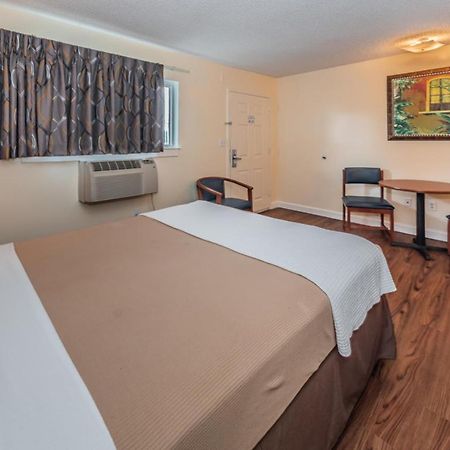 Tampa Bay Extended Stay Hotel Largo Eksteriør bilde